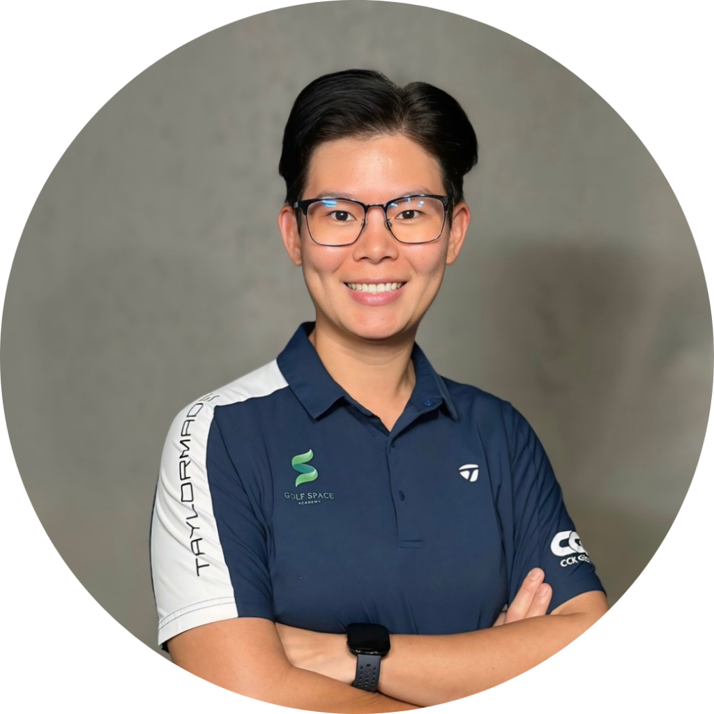 โปรแก้ม ผู้ฝึกสอนกอล์ฟประจำ Golf Space Academy สาขาสุวรรณภูมิ และ สาขาระยอง